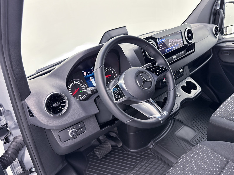 Mercedes-Benz Sprinter 317 1.9 CDI L3H2 Elektrische Schuifdeur Distronic Navigatie LED Achteruitrijcamera Betimmering - فان: صور 5 Mercedes-Benz Sprinter 317 1.9 CDI L3H2 Elektrische Schuifdeur Distronic Navigatie LED Achteruitrijcamera Betimmering - فان: صور 5
