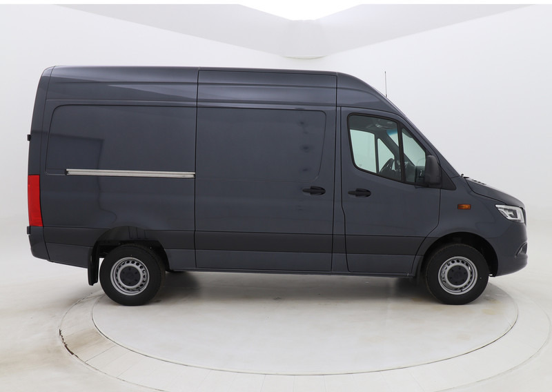 Mercedes-Benz Sprinter 419 1.9 CDI 366 L2H2 24 Maanden Certified Garantie Financial Lease 9G-Automaat Nieuw BPM Vrij LED Navigatie Achteruitrijcamera - فان: صور 5 Mercedes-Benz Sprinter 419 1.9 CDI 366 L2H2 24 Maanden Certified Garantie Financial Lease 9G-Automaat Nieuw BPM Vrij LED Navigatie Achteruitrijcamera - فان: صور 5