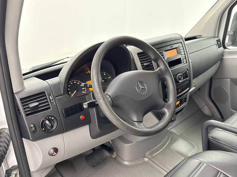 Mercedes-Benz Sprinter 516 2.2 CDI 432 Clixtar Bakwagen met Laadklep Automaat Cruise Control - الشاحنات الصغيرة صندوق مغلق: صور 4 Mercedes-Benz Sprinter 516 2.2 CDI 432 Clixtar Bakwagen met Laadklep Automaat Cruise Control - الشاحنات الصغيرة صندوق مغلق: صور 4