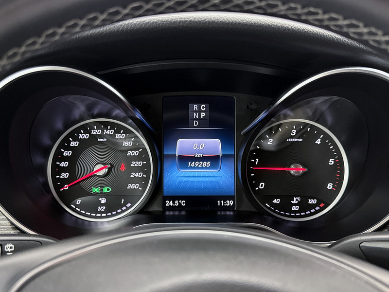 Mercedes-Benz V-Klasse 250d Extra Lang DC Leder Dubbele cabine Elektrische schuifdeuren 19" inch AMG Camera - فان المدمجة, الشاحنات الصغيرة كابينة مزدوجة: صور 5 Mercedes-Benz V-Klasse 250d Extra Lang DC Leder Dubbele cabine Elektrische schuifdeuren 19" inch AMG Camera - فان المدمجة, الشاحنات الصغيرة كابينة مزدوجة: صور 5