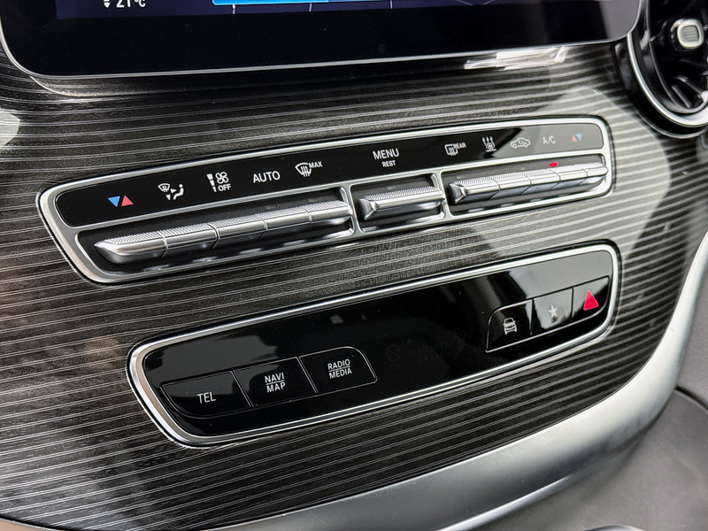 تأجير Mercedes-Benz V-Klasse 300d Extra Lang Avantgarde Edition L3 Enkele Cabine Burmester Audio 360 Graden Camera Leder Adaptieve Cruise Control Elektrische Mercedes-Benz V-Klasse 300d Extra Lang Avantgarde Edition L3 Enkele Cabine Burmester Audio 360 Graden Camera Leder Adaptieve Cruise Control Elektrische: صور 9