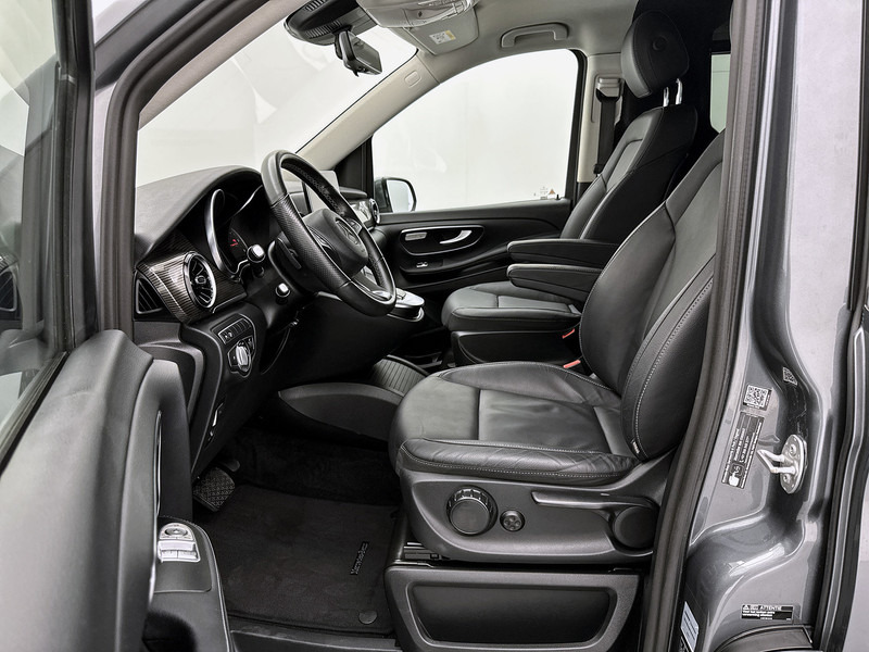 تأجير Mercedes-Benz V-Klasse 300d Extra Lang Avantgarde Edition L3 Enkele Cabine Burmester Audio 360 Graden Camera Leder Adaptieve Cruise Control Elektrische Mercedes-Benz V-Klasse 300d Extra Lang Avantgarde Edition L3 Enkele Cabine Burmester Audio 360 Graden Camera Leder Adaptieve Cruise Control Elektrische: صور 10
