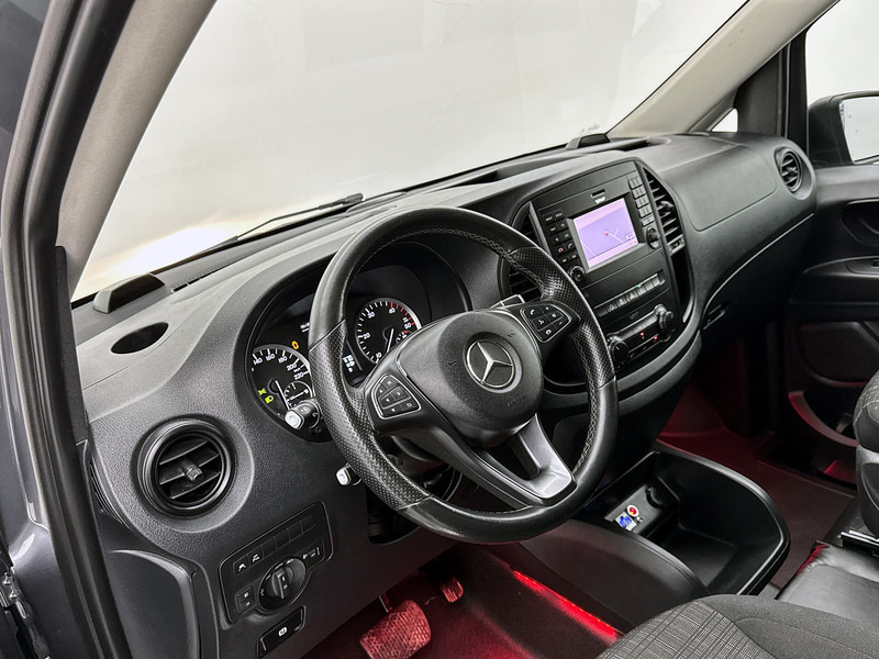 Mercedes-Benz Vito 114 CDI Lang Inrichting Navigatie Achteruitrijcamera Cruise Control Stoelverwarming Automaat L2 - فان المدمجة: صور 4 Mercedes-Benz Vito 114 CDI Lang Inrichting Navigatie Achteruitrijcamera Cruise Control Stoelverwarming Automaat L2 - فان المدمجة: صور 4