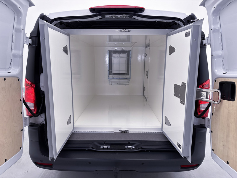Mercedes-Benz Vito 116 CDI L2 Pro Vebabox koeling Trekhaak Multibeam LED Betimmering Achteruitrijcamera met Parkeersensoren - فان: صور 4 Mercedes-Benz Vito 116 CDI L2 Pro Vebabox koeling Trekhaak Multibeam LED Betimmering Achteruitrijcamera met Parkeersensoren - فان: صور 4