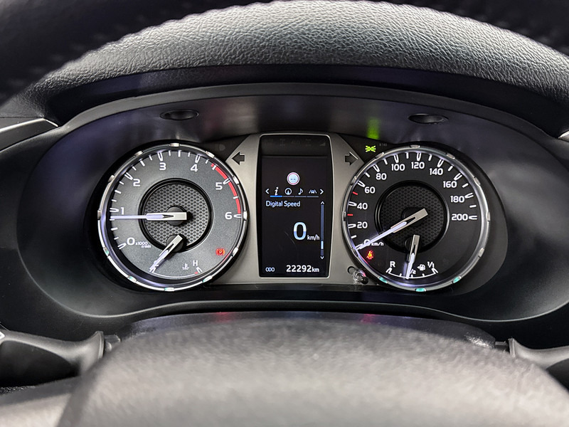 Toyota Hilux 2.4 D-4D Xtra Cab Professional Toneau cover 4x4 3.5t trekhaak Navigatie Stoelverwarming - شاحنة البيك أب: صور 5 Toyota Hilux 2.4 D-4D Xtra Cab Professional Toneau cover 4x4 3.5t trekhaak Navigatie Stoelverwarming - شاحنة البيك أب: صور 5