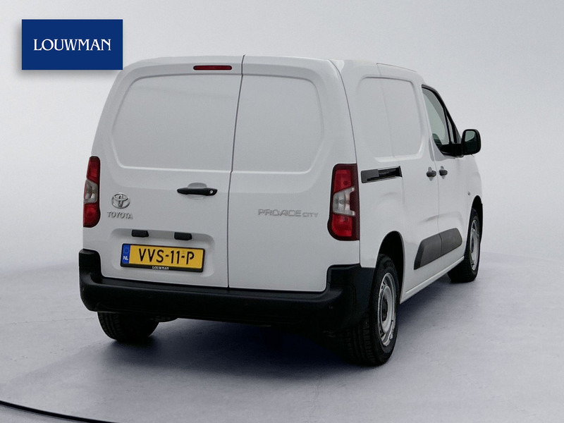 Toyota PROACE CITY 1.5 D-4D Live Navigatie Cruise Control - فان المدمجة: صور 2 Toyota PROACE CITY 1.5 D-4D Live Navigatie Cruise Control - فان المدمجة: صور 2