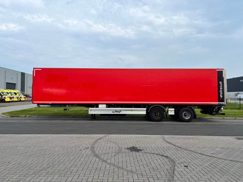 Fliegl SZS 330 Gesloten oplegger 2 Axle / / Ladklep - بصندوق مغلق نصف مقطورة: صور 5 Fliegl SZS 330 Gesloten oplegger 2 Axle / / Ladklep - بصندوق مغلق نصف مقطورة: صور 5