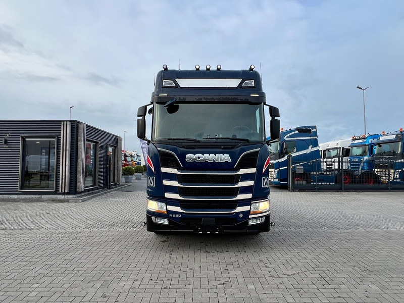 Scania R520 V8 6x2 Trekker WB 295 / Hydraulic / Full Air / Double Boogie - شاحنة جرار: صور 2 Scania R520 V8 6x2 Trekker WB 295 / Hydraulic / Full Air / Double Boogie - شاحنة جرار: صور 2