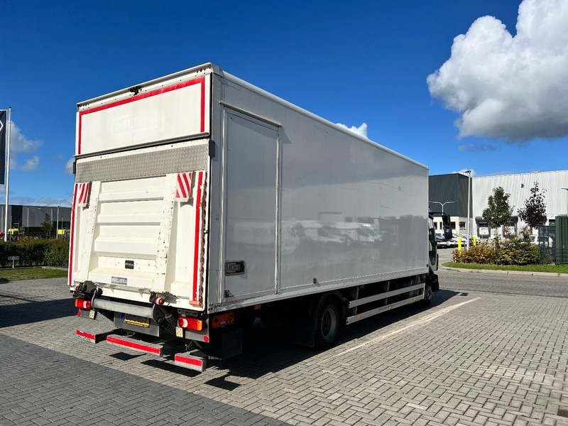 Volvo FL 210 4x2 bakwagen Dhollandia 1500kg / - بصندوق مغلق شاحنة: صور 5 Volvo FL 210 4x2 bakwagen Dhollandia 1500kg / - بصندوق مغلق شاحنة: صور 5