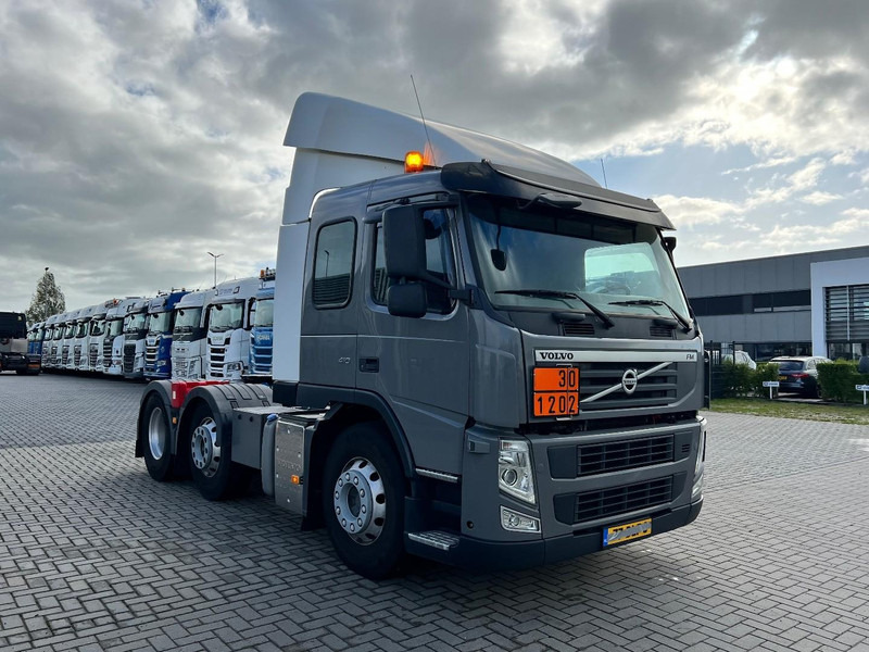 Volvo FM 410 6x2 Trekker ADR / Only 672.000km / Full Air / Euro 5 - شاحنة جرار: صور 3 Volvo FM 410 6x2 Trekker ADR / Only 672.000km / Full Air / Euro 5 - شاحنة جرار: صور 3