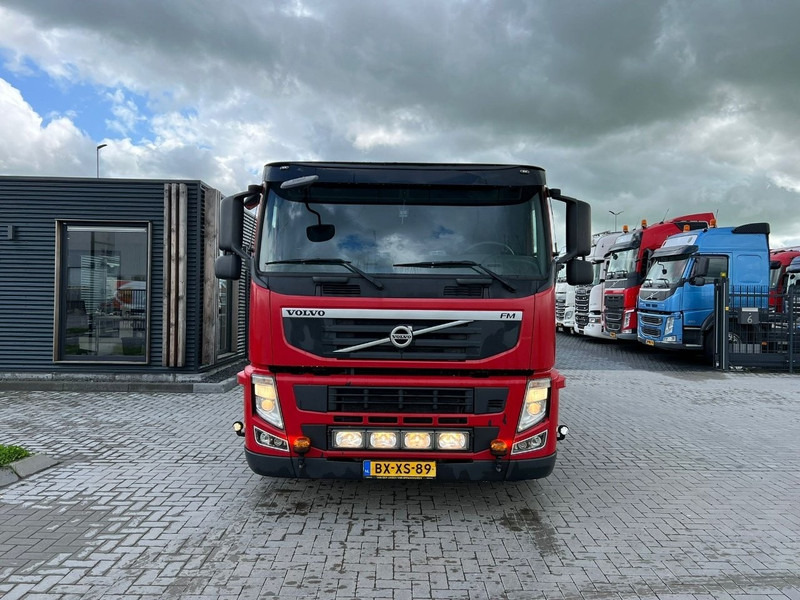 Volvo FM 500 8x4 trekker EEV / Euro 5 / 150.000kg !- Retarder - شاحنة جرار: صور 2 Volvo FM 500 8x4 trekker EEV / Euro 5 / 150.000kg !- Retarder - شاحنة جرار: صور 2