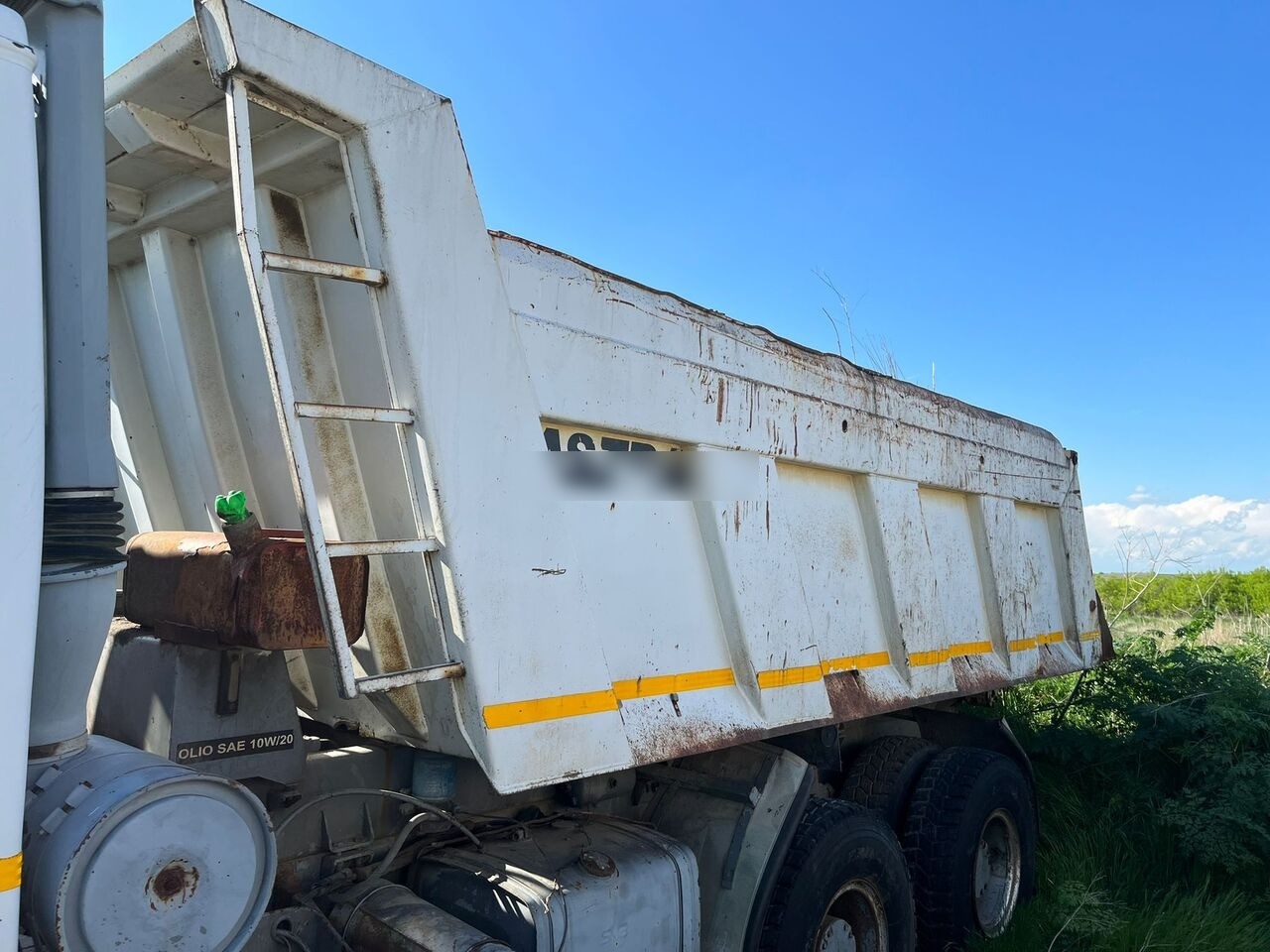 Astra BM 305 FT F1100 6X4 TRAKKER INDUSTRIAL - قلابات: صور 5 Astra BM 305 FT F1100 6X4 TRAKKER INDUSTRIAL - قلابات: صور 5