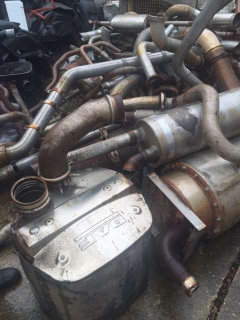 DAF ATI, XF, CF - الفرامل براميل - شاحنة: صور 1 DAF ATI, XF, CF - الفرامل براميل - شاحنة: صور 1