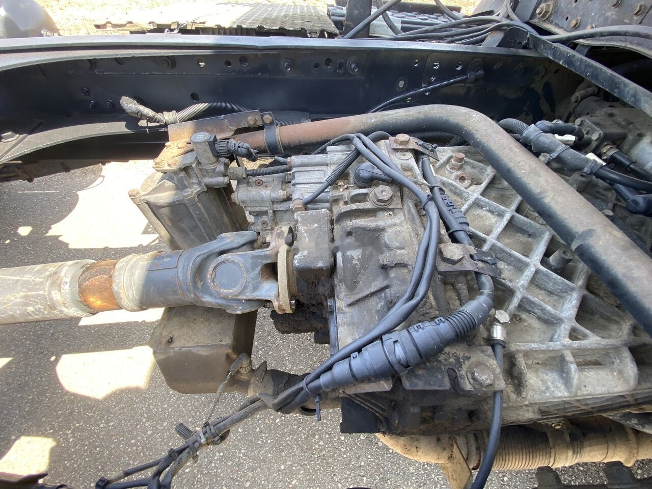 DAF CF 75 360 XF : EURO 3 RETARDER : 2001 : EXPORT Possible : Small - شاحنة جرار: صور 3 DAF CF 75 360 XF : EURO 3 RETARDER : 2001 : EXPORT Possible : Small - شاحنة جرار: صور 3