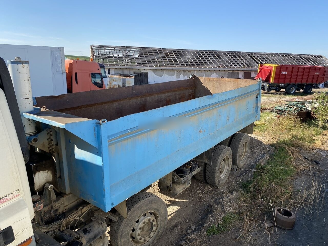 Hardox Bena basculabila cu semisasiu 7m : 8x4 - الجسم قلابة: صور 4 Hardox Bena basculabila cu semisasiu 7m : 8x4 - الجسم قلابة: صور 4