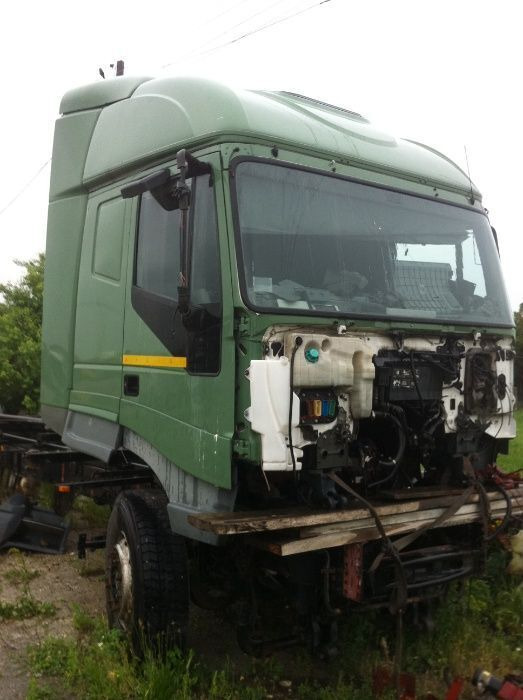 IVECO Eurostar piese din dezmembrari - شاحنة جرار: صور 5 IVECO Eurostar piese din dezmembrari - شاحنة جرار: صور 5