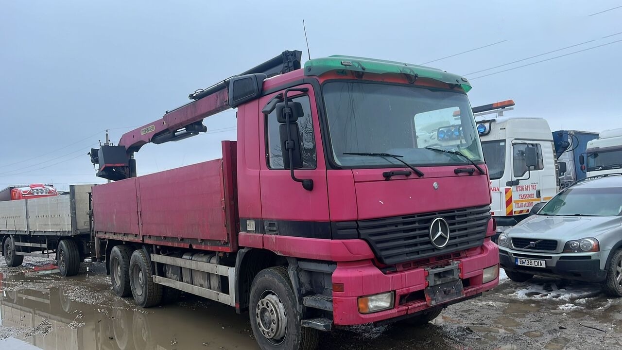 Mercedes-Benz Actros MP1 - شاحنات مسطحة, شاحنة كرين: صور 1 Mercedes-Benz Actros MP1 - شاحنات مسطحة, شاحنة كرين: صور 1