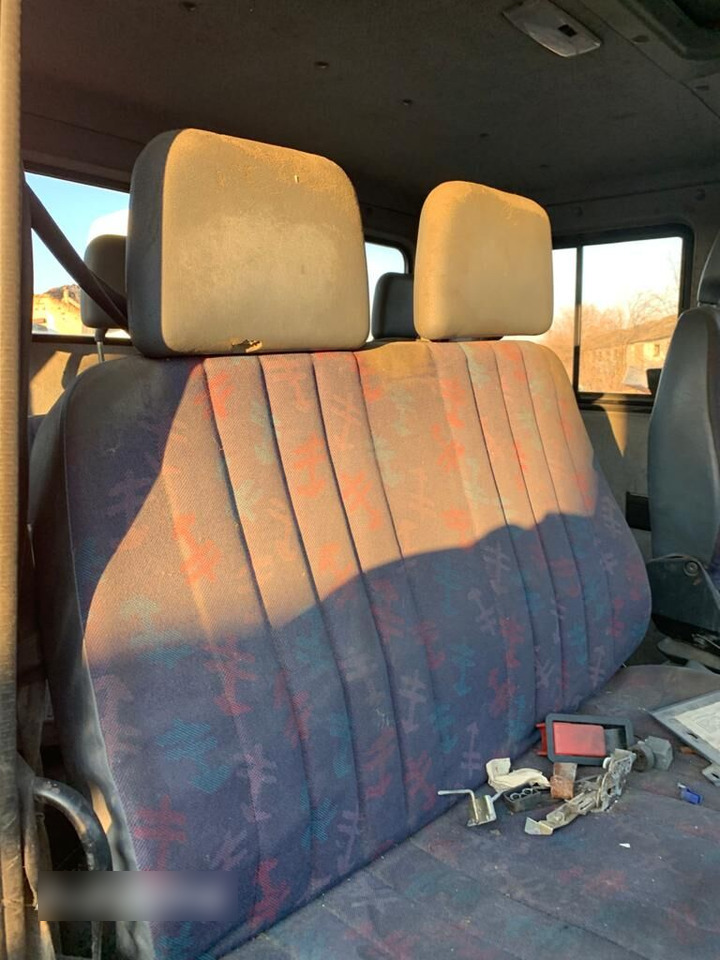Piese din dezmembrari Mercedes Benz Vario 612 614 615 812 814 815 Mercedes-Benz Vario - قطع الغيار - شاحنة: صور 3 Piese din dezmembrari Mercedes Benz Vario 612 614 615 812 814 815 Mercedes-Benz Vario - قطع الغيار - شاحنة: صور 3