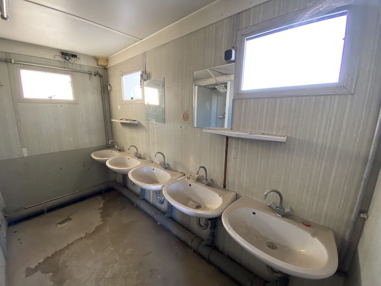 Steelhome Construction CONTAINER WC + DUS - البيت الحاوية: صور 1 Steelhome Construction CONTAINER WC + DUS - البيت الحاوية: صور 1