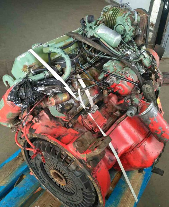 Mercedes-Benz OM366A 170 E2 Mercedes-Benz 814 - المحرك - شاحنة: صور 4 Mercedes-Benz OM366A 170 E2 Mercedes-Benz 814 - المحرك - شاحنة: صور 4