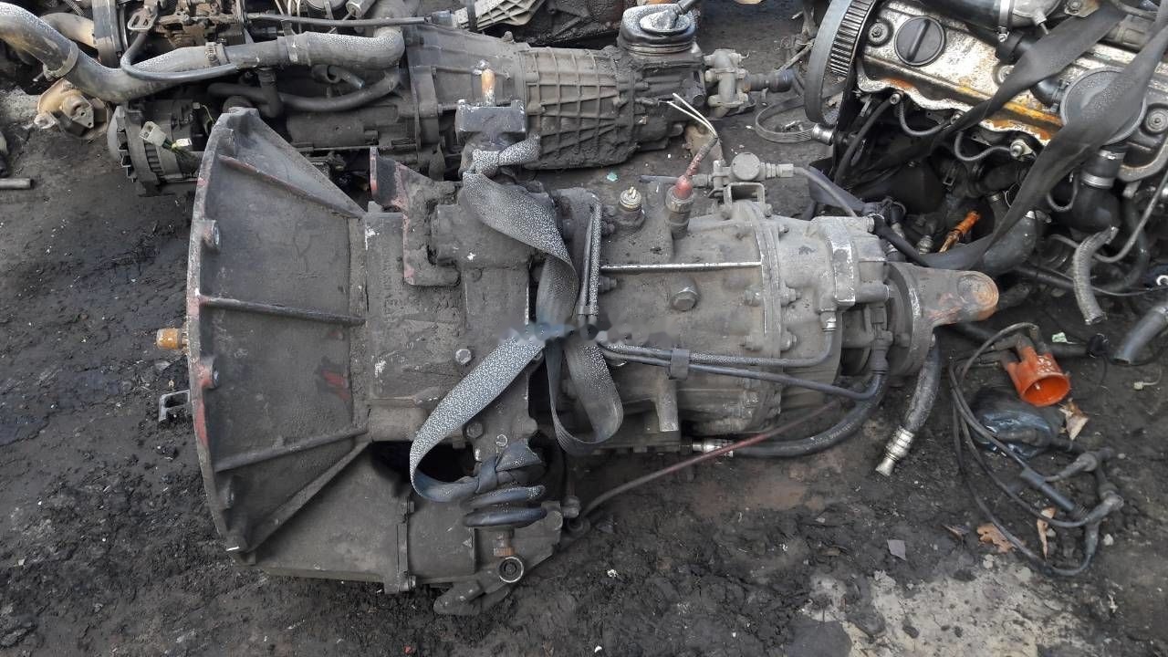 Renault EATON FS8209A Renault Premium - علبة التروس - شاحنة: صور 1 Renault EATON FS8209A Renault Premium - علبة التروس - شاحنة: صور 1