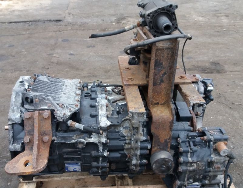 ZF 10AS2310B - علبة التروس - شاحنة: صور 1 ZF 10AS2310B - علبة التروس - شاحنة: صور 1