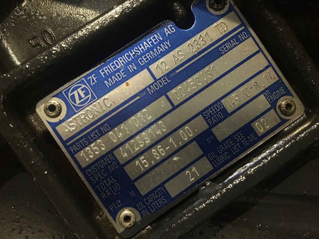 ZF 12AS 2331TD +intarder 1353041012 - علبة التروس - شاحنة: صور 1 ZF 12AS 2331TD +intarder 1353041012 - علبة التروس - شاحنة: صور 1