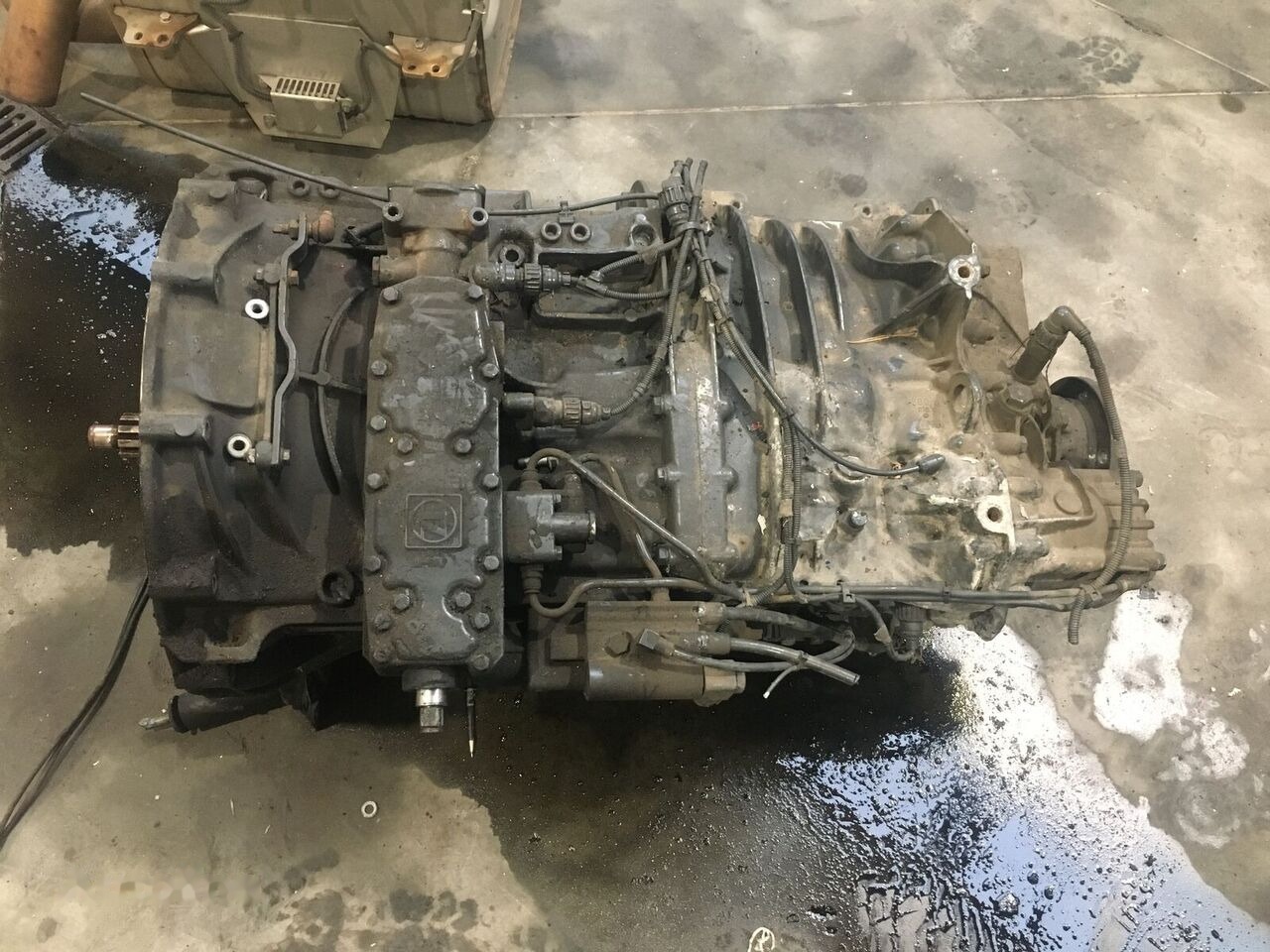 ZF Ecosplit 4 16S2220 TD 1356001031 - علبة التروس - شاحنة: صور 1 ZF Ecosplit 4 16S2220 TD 1356001031 - علبة التروس - شاحنة: صور 1