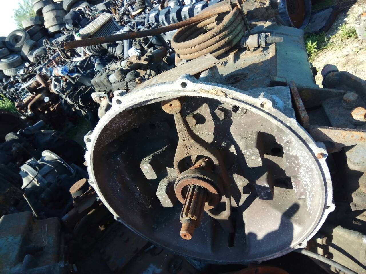 ZF S6-90 - علبة التروس - شاحنة: صور 1 ZF S6-90 - علبة التروس - شاحنة: صور 1