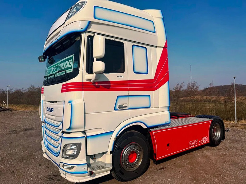 DAF XF 450 DAF XF 450 Special Interior. 706000 km. Euro 6 - شاحنة جرار: صور 3 DAF XF 450 DAF XF 450 Special Interior. 706000 km. Euro 6 - شاحنة جرار: صور 3