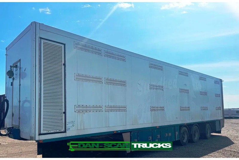 Fliegl Vandborg 3 stock pig trailer - شاحنة نقل المواشي نصف مقطورة: صور 1 Fliegl Vandborg 3 stock pig trailer - شاحنة نقل المواشي نصف مقطورة: صور 1
