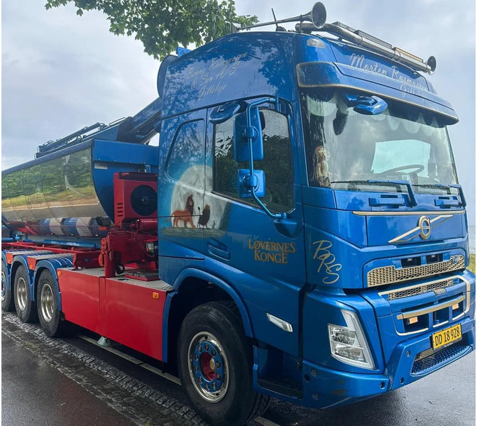 Volvo FM 500 Cable tipper . Hiab 302 crane.no box - شاحنة كرين: صور 4 Volvo FM 500 Cable tipper . Hiab 302 crane.no box - شاحنة كرين: صور 4