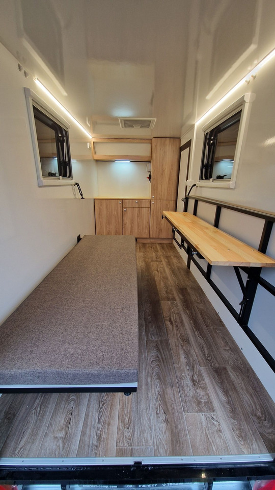 Everest MiniCamp przyczepa kempingowa Ciężarowa towarowa - كرفان سحب: صور 3 Everest MiniCamp przyczepa kempingowa Ciężarowa towarowa - كرفان سحب: صور 3