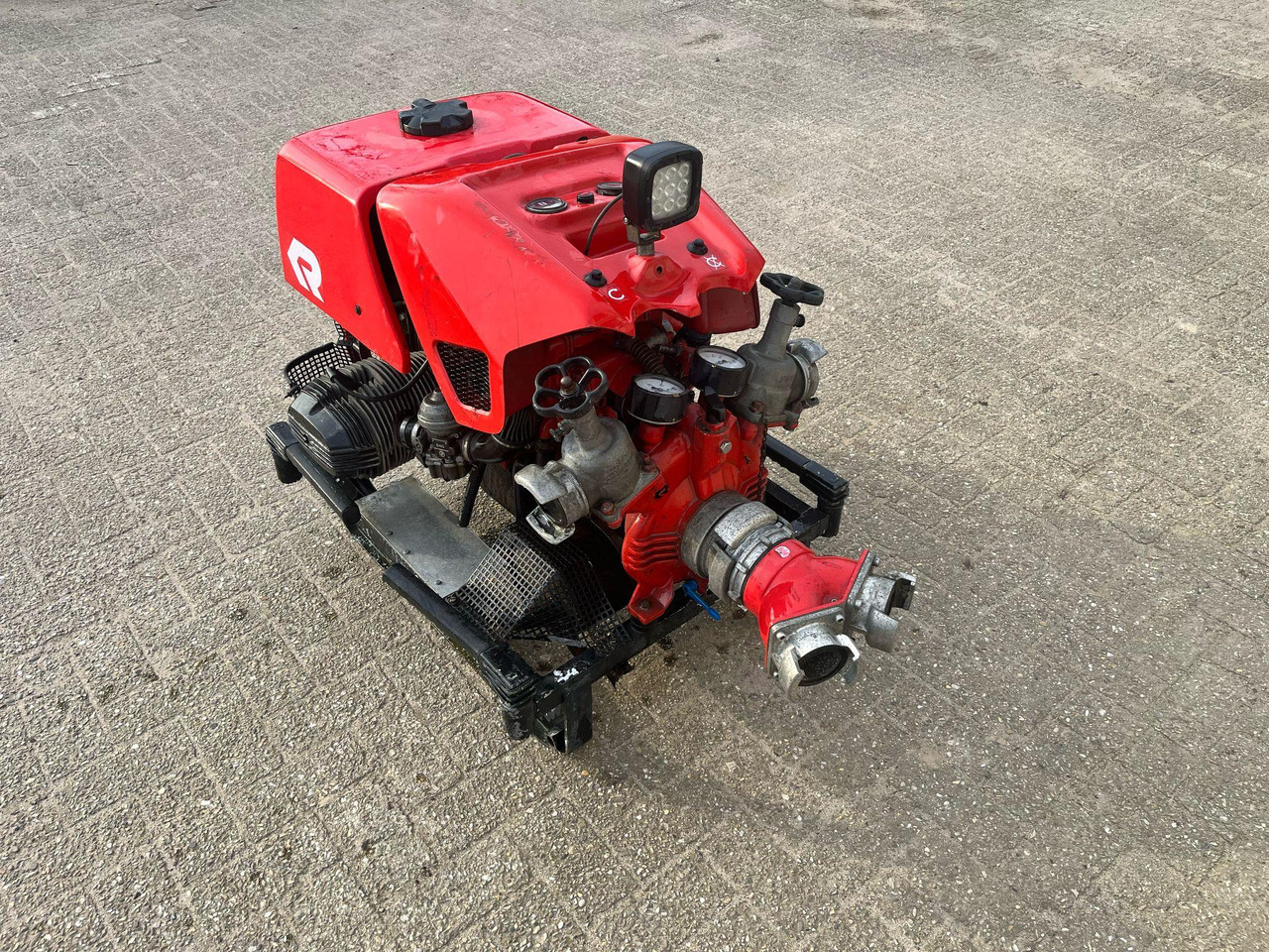 مضخة مياه Rosenbauer FP 8/8: صور 6