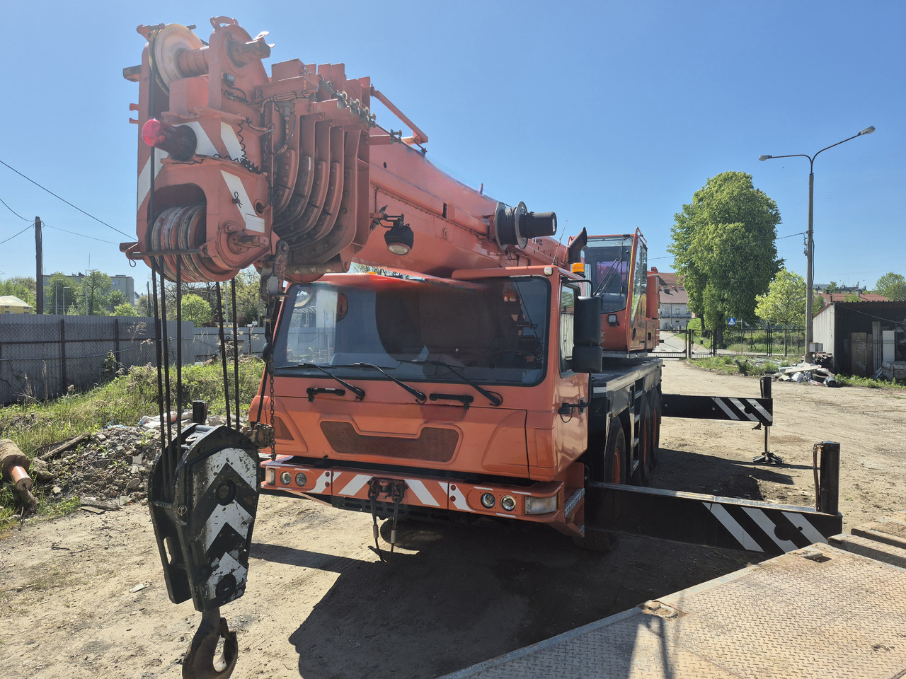 GROVE GMK3055 - موبايل كرين: صور 3 GROVE GMK3055 - موبايل كرين: صور 3