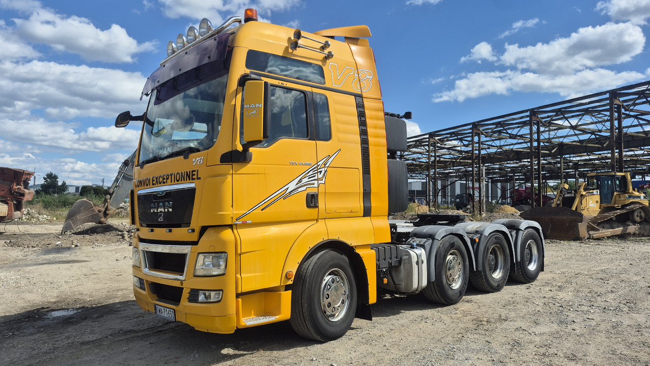 MAN TGX 41.680 - شاحنة جرار: صور 2 MAN TGX 41.680 - شاحنة جرار: صور 2