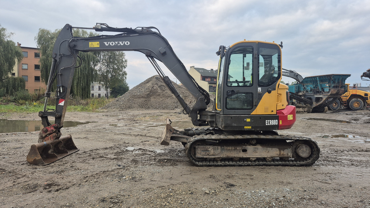VOLVO ECR88D - حفارات زحافة: صور 1 VOLVO ECR88D - حفارات زحافة: صور 1