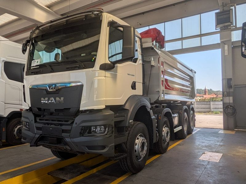 CAMION RIBALTABILE 4 ASSI 520 hp VASCA S5 NUOVO MAN TGS 41.520 8x4 BB CH - قلابات: صور 3 CAMION RIBALTABILE 4 ASSI 520 hp VASCA S5 NUOVO MAN TGS 41.520 8x4 BB CH - قلابات: صور 3