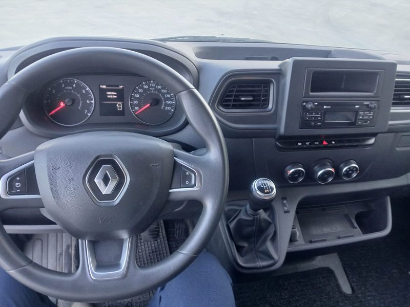 Renault Master Furgone red edition 2021 - فان: صور 5 Renault Master Furgone red edition 2021 - فان: صور 5