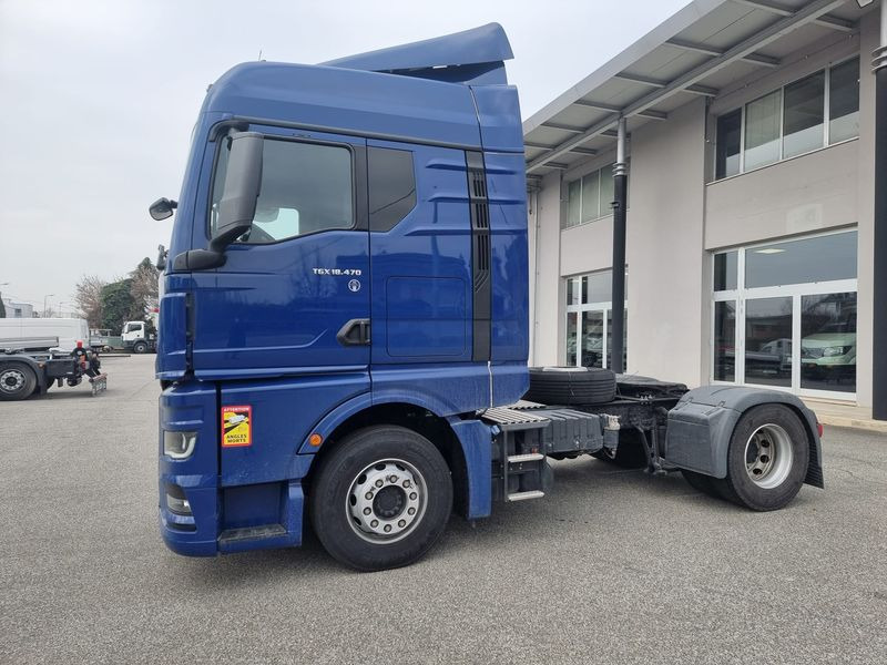 Trattore stradale MAN BLU MAN TGX 18.470 - شاحنة جرار: صور 2 Trattore stradale MAN BLU MAN TGX 18.470 - شاحنة جرار: صور 2