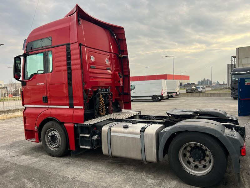 Trattore stradale MAN TGX TGX 18.500 - شاحنة جرار: صور 5 Trattore stradale MAN TGX TGX 18.500 - شاحنة جرار: صور 5