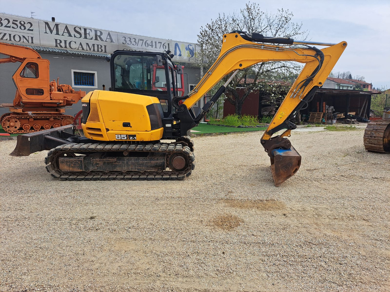 JCB 85Z - حفارة مصغرة: صور 3 JCB 85Z - حفارة مصغرة: صور 3