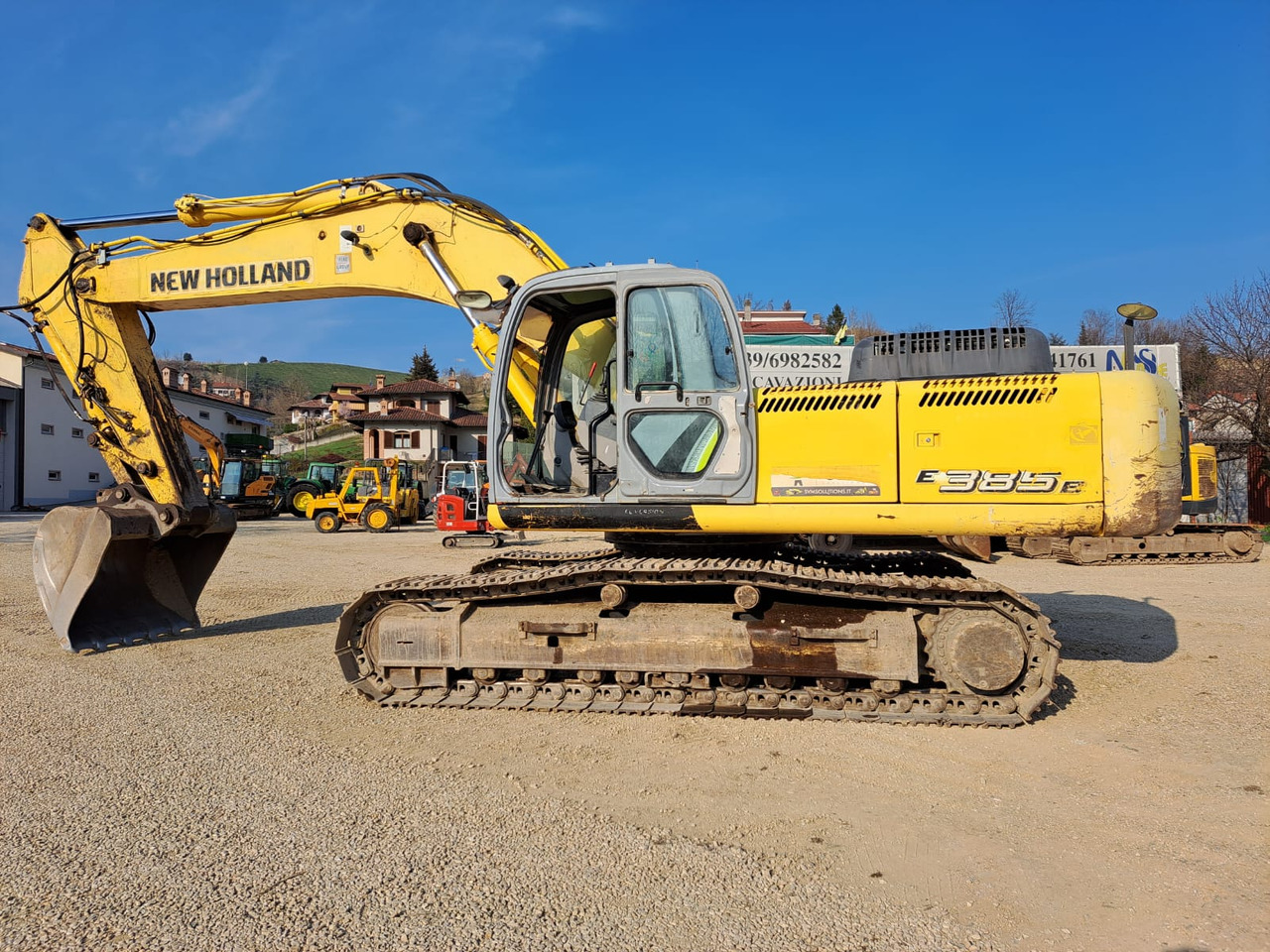 NEW HOLLAND KOBELCO E385B - حفارات زحافة: صور 1 NEW HOLLAND KOBELCO E385B - حفارات زحافة: صور 1