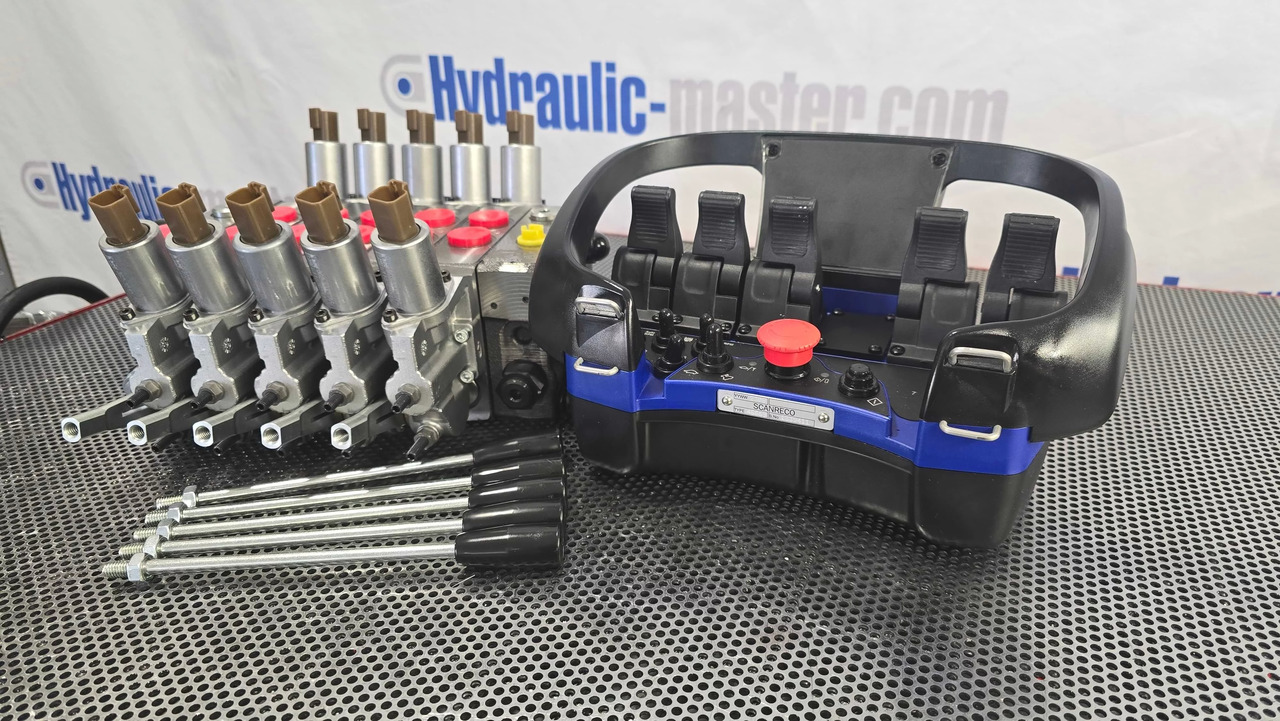 Container Side Lifter Sidelifter 5 sections valve with Radio Remote Scanreco - شاحنة القمامة: صور 5 Container Side Lifter Sidelifter 5 sections valve with Radio Remote Scanreco - شاحنة القمامة: صور 5