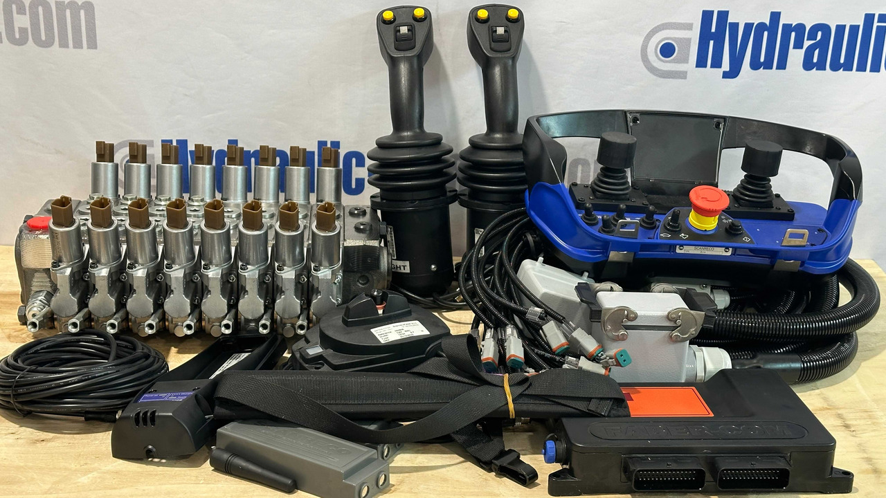 Set Scanreco RC400 with Walvoil DPX100 Liebherr, Demag, Grove, Tadano - مقطورة الغابات: صور 1 Set Scanreco RC400 with Walvoil DPX100 Liebherr, Demag, Grove, Tadano - مقطورة الغابات: صور 1