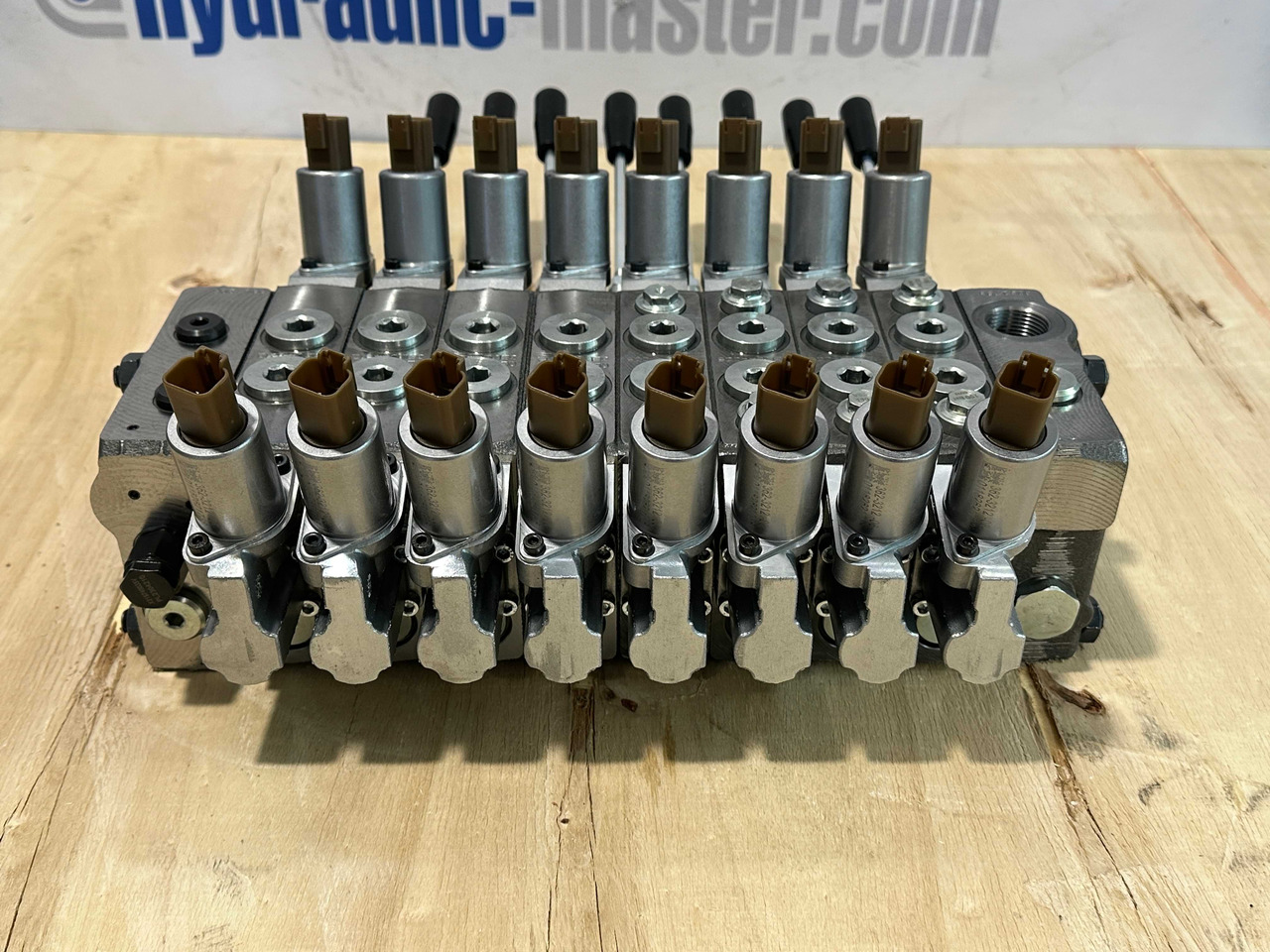 Valve Walvoil DPX100 MKG, Palfinger, Fassi, Hiab - مقطورة الغابات: صور 2 Valve Walvoil DPX100 MKG, Palfinger, Fassi, Hiab - مقطورة الغابات: صور 2