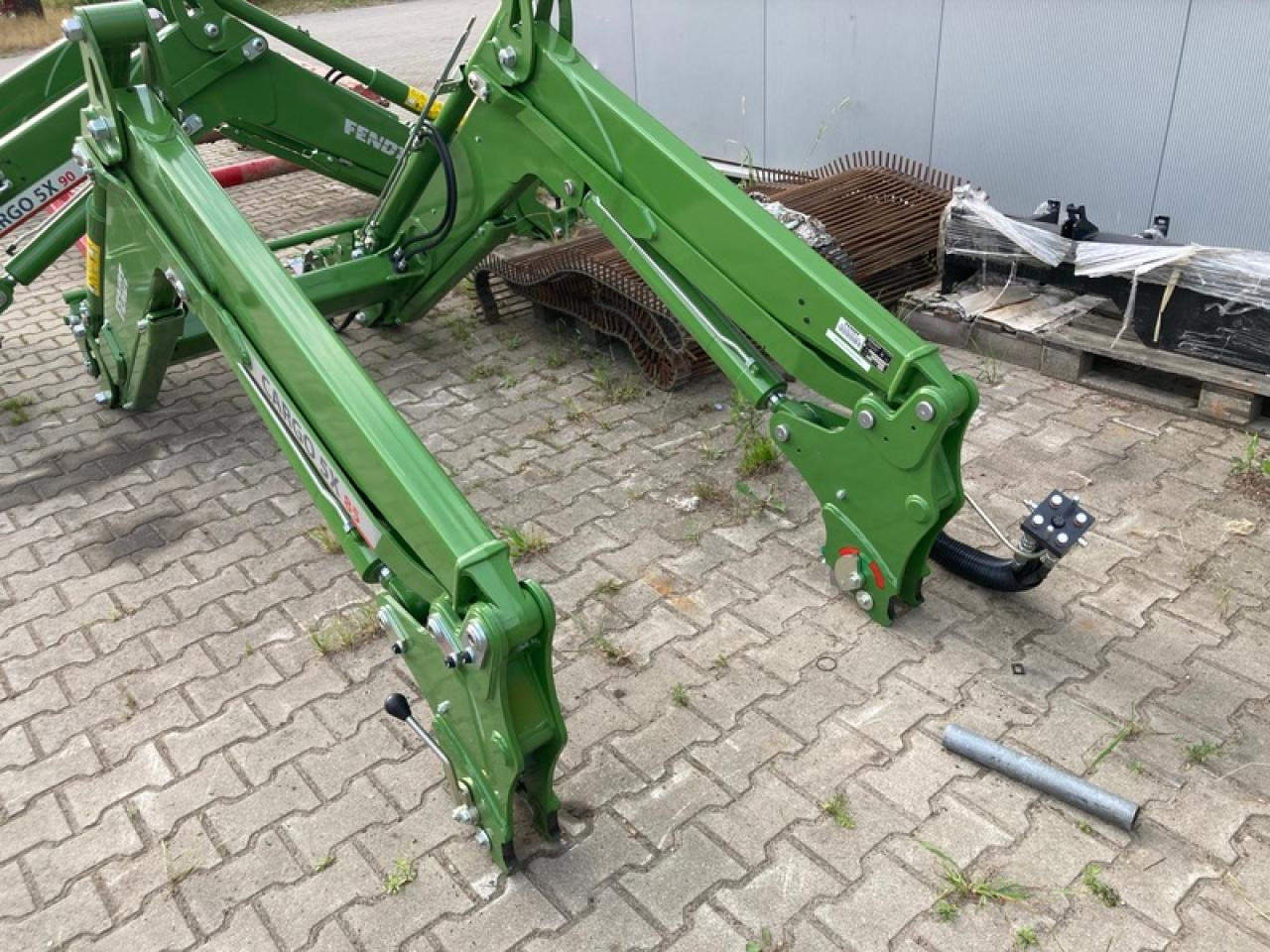 Fendt FRONTLADER CARGO 5X85 AKTION - لوادر وحفارات أمامية: صور 2 Fendt FRONTLADER CARGO 5X85 AKTION - لوادر وحفارات أمامية: صور 2
