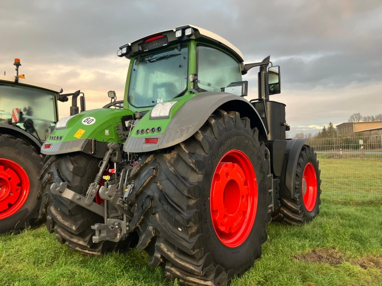 Fendt VARIO 1050 - جرار: صور 3 Fendt VARIO 1050 - جرار: صور 3