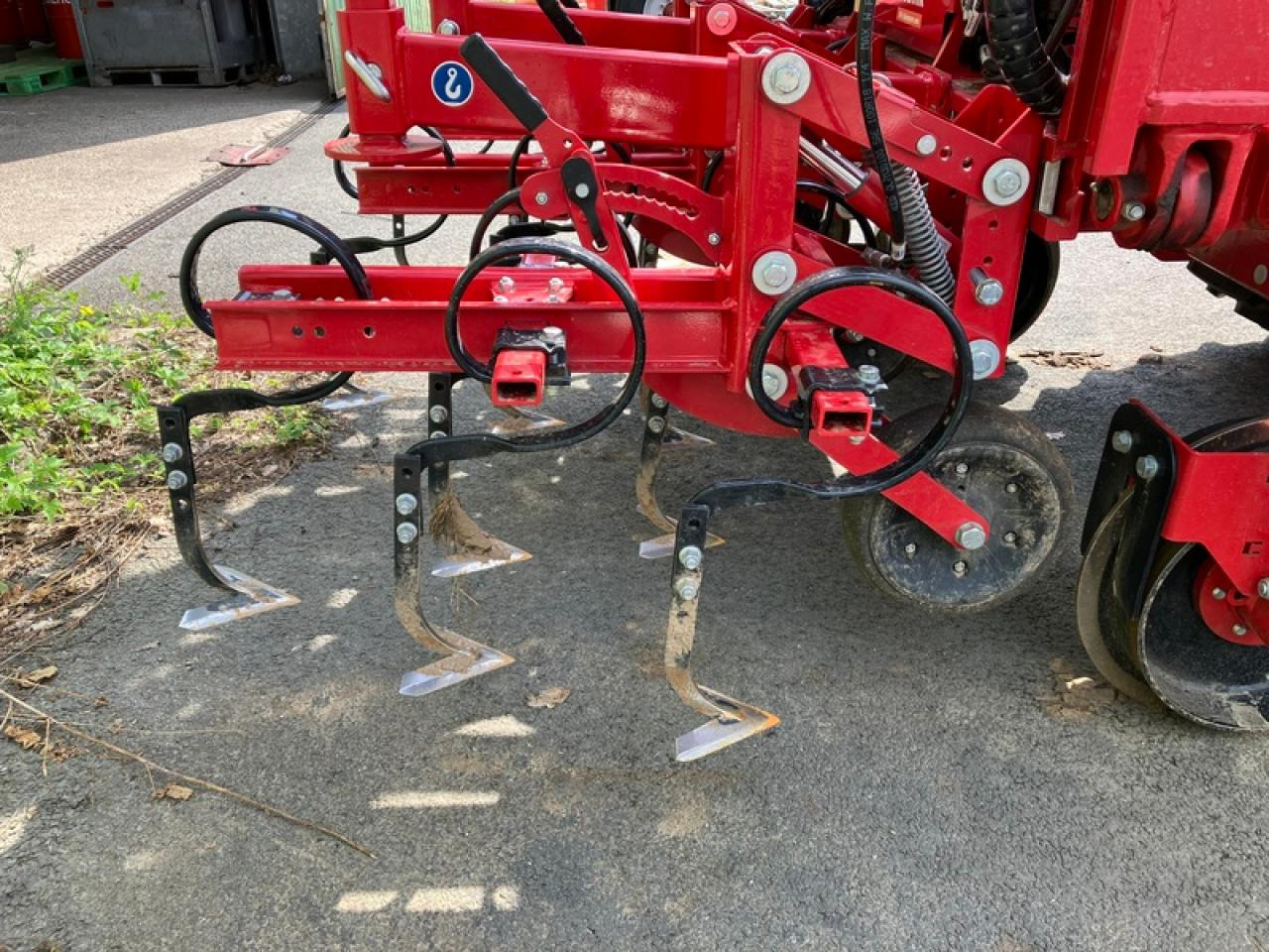 HORSCH TRANSFORMER 6 VF - ال معدات حراثه: صور 4 HORSCH TRANSFORMER 6 VF - ال معدات حراثه: صور 4