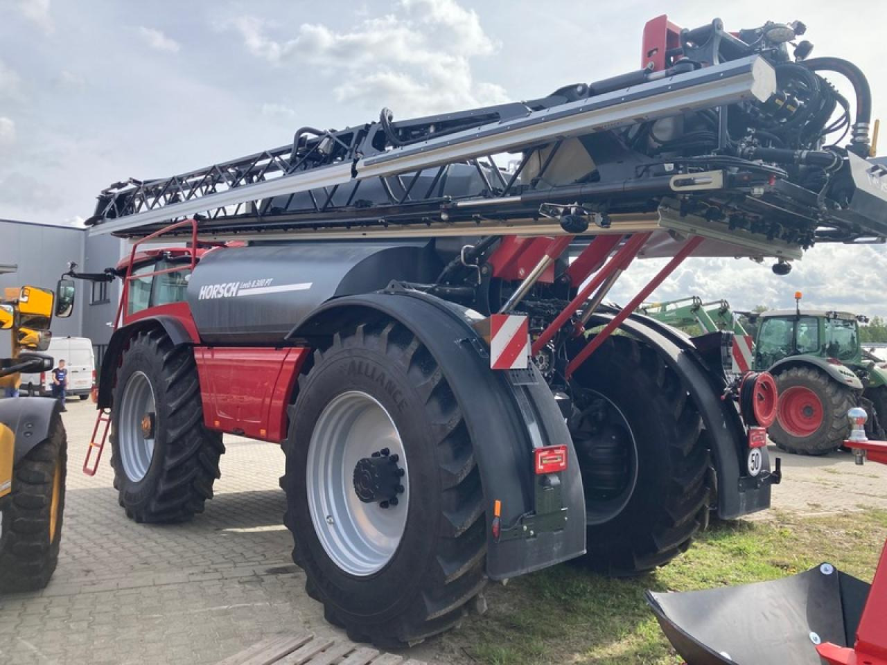 Horsch LEEB 8300 PT - آلة الرش ذاتية الحركة: صور 3 Horsch LEEB 8300 PT - آلة الرش ذاتية الحركة: صور 3